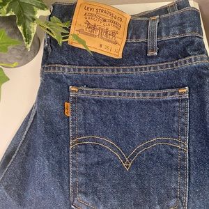 Vintage orange tag Levi’s jeans